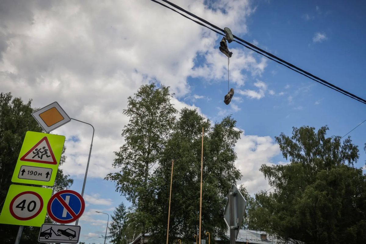 Глава города провел рабочий выезд в микрорайон Копаево Глава города провел рабочий выезд в микрорайон Копаево