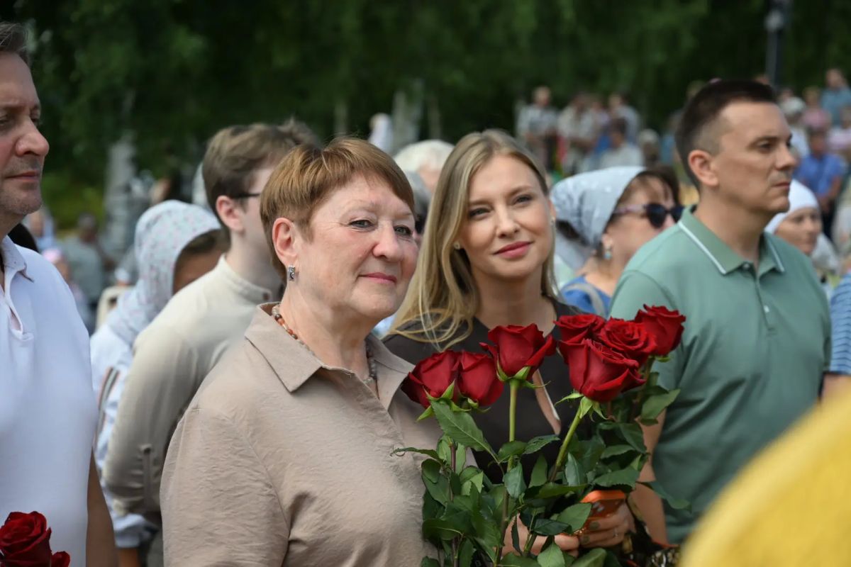 Михаил Евраев: Традиционный фестиваль в Хопылеве в этом году посвящен 25-летию канонизации прославленного адмирала, святого праведного воина Федора Федоровича Ушакова Михаил Евраев: Традиционный фестиваль в Хопылеве в этом году посвящен 25-летию канонизации прославленного адмирала, святого праведного воина Федора Федоровича Ушакова