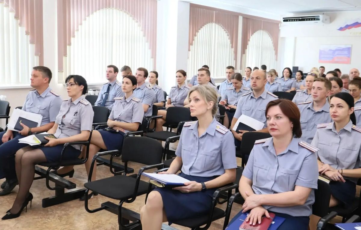 Глава облизбиркома выступил перед личным составом УФСИН России по Ярославской области Глава облизбиркома выступил перед личным составом УФСИН России по Ярославской области
