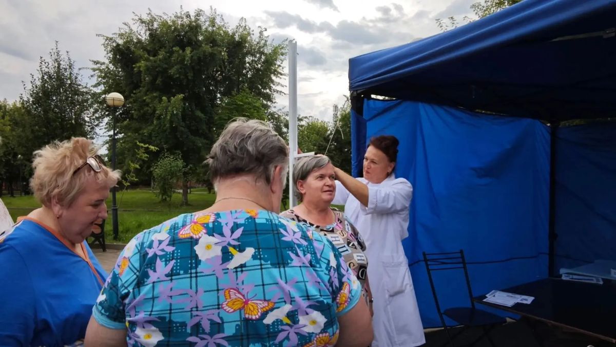 В Рыбинске жители Полиграфа прошли экспресс-обследование в рамках проекта «Шаг к здоровью» В Рыбинске жители Полиграфа прошли экспресс-обследование в рамках проекта «Шаг к здоровью»