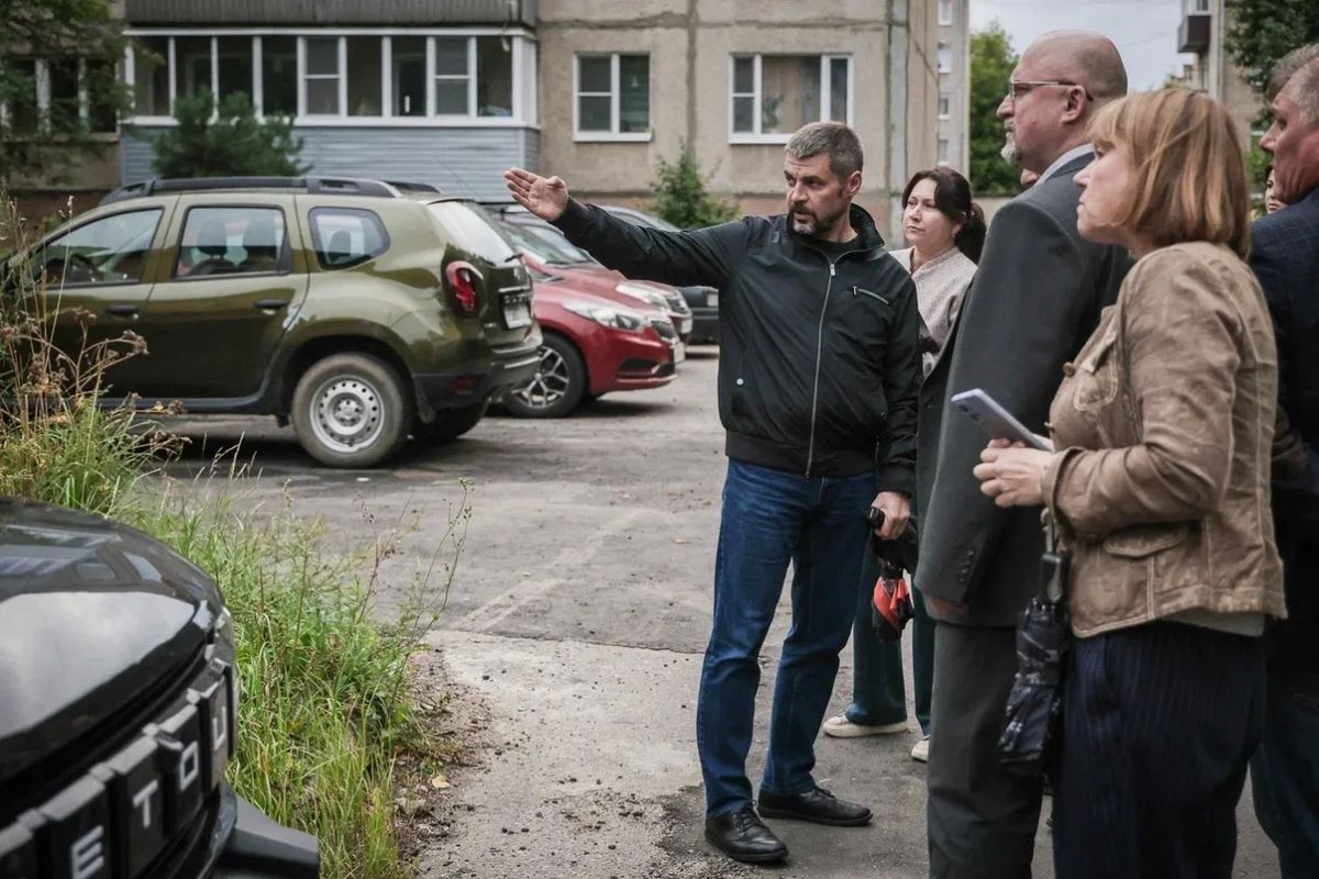 Дмитрий Рудаков: Поручил разработать муниципальную программу по ремонту дворов картами на 2027 Дмитрий Рудаков: Поручил разработать муниципальную программу по ремонту дворов картами на 2027