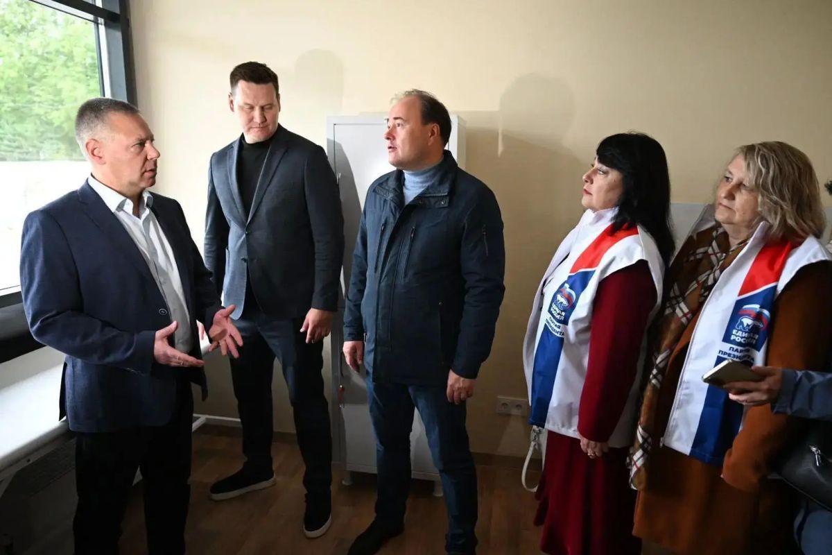 Михаил Евраев: Посетил центр единоборств, который строим по федеральной программе «Комплексное развитие сельских территорий» Михаил Евраев: Посетил центр единоборств, который строим по федеральной программе «Комплексное развитие сельских территорий»