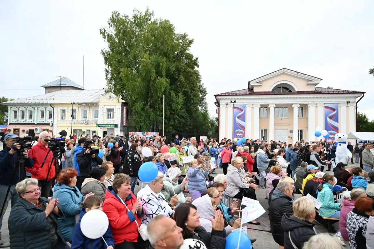 Михаил Евраев: Сегодня День города отмечает Гаврилов-Ям Михаил Евраев: Сегодня День города отмечает Гаврилов-Ям
