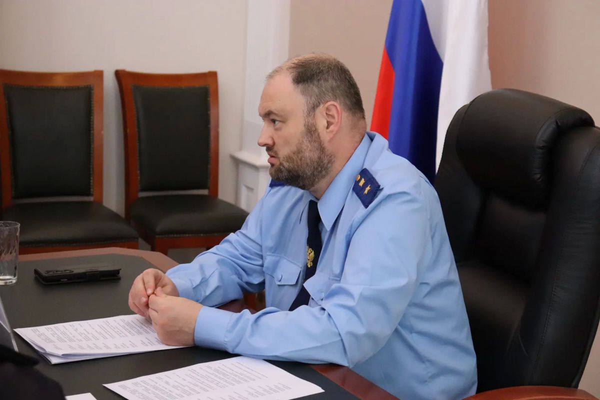Прокурор Ярославской области Климент Юрздицкий провел заседание межведомственной рабочей группы по соблюдению требований действующего законодательства при проведении выборов в Государственную Думу Федерального Собрания... Прокурор Ярославской области Климент Юрздицкий провел заседание межведомственной рабочей группы по соблюдению требований действующего законодательства при проведении выборов в Государственную Думу Федерального Собрания...