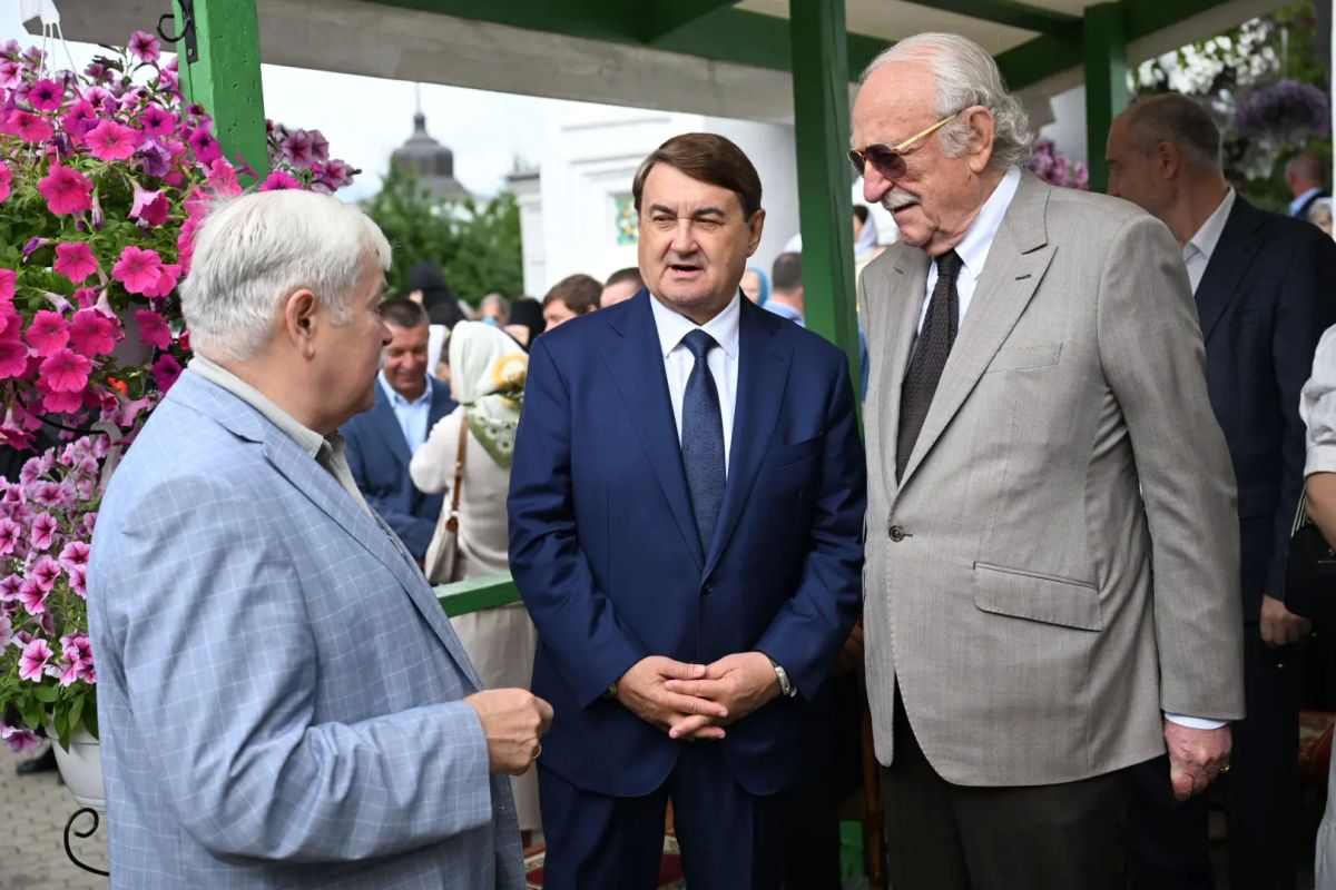 Михаил Евраев: Большой праздник в Толге. Сегодня обитель отмечает 712 лет с момента основания Михаил Евраев: Большой праздник в Толге. Сегодня обитель отмечает 712 лет с момента основания
