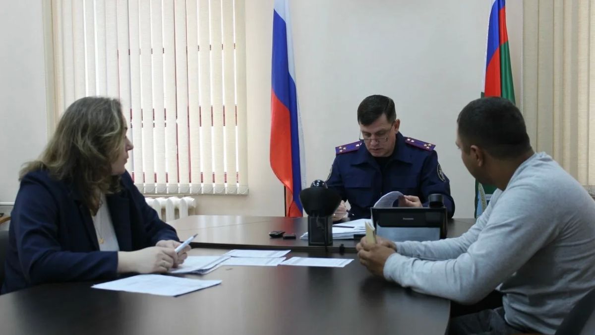 Исполняющий обязанности руководителя регионального следственного управления провел тематический прием граждан Исполняющий обязанности руководителя регионального следственного управления провел тематический прием граждан