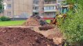 Во дворе дома №46 на проспекте Дзержинского начали укладку асфальта