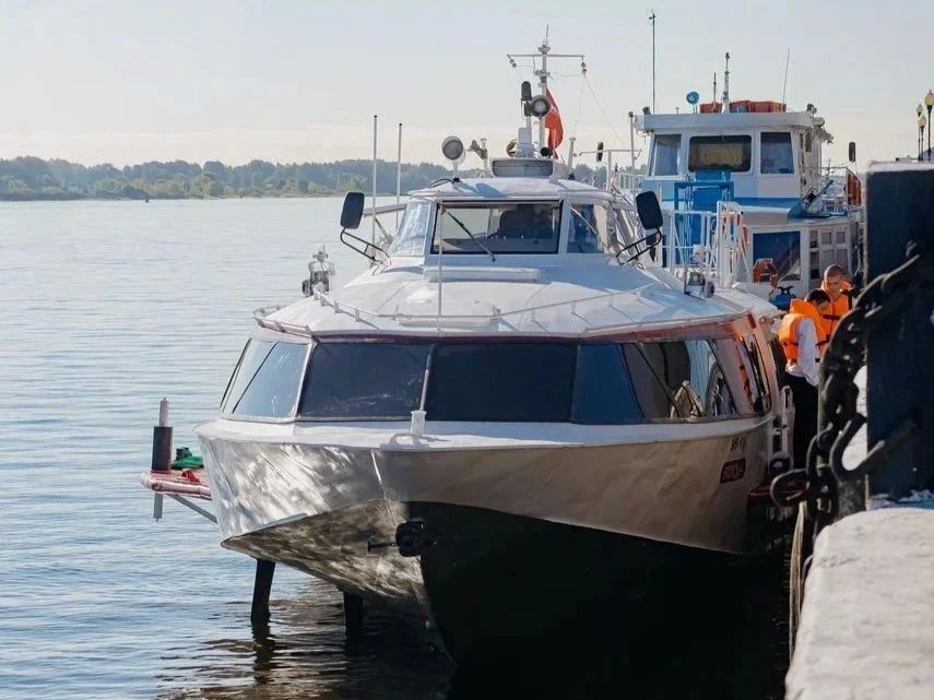 Михаил Евраев: Сегодня состоялся первый рейс нового водного маршрута, который связал Ярославль, Кострому и Плес Михаил Евраев: Сегодня состоялся первый рейс нового водного маршрута, который связал Ярославль, Кострому и Плес