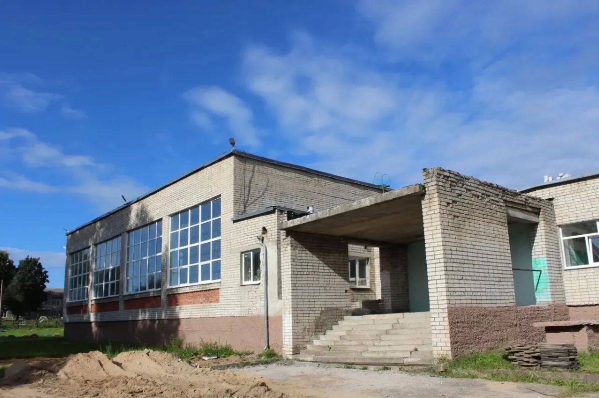 В рамках надзорного сопровождения реализации национального проекта «Молодежь и дети» прокуратура Некоузского района контролирует исполнение требований законодательства при капитальном ремонте здания школы в селе Новый Некоуз В рамках надзорного сопровождения реализации национального проекта «Молодежь и дети» прокуратура Некоузского района контролирует исполнение требований законодательства при капитальном ремонте здания школы в селе Новый Некоуз