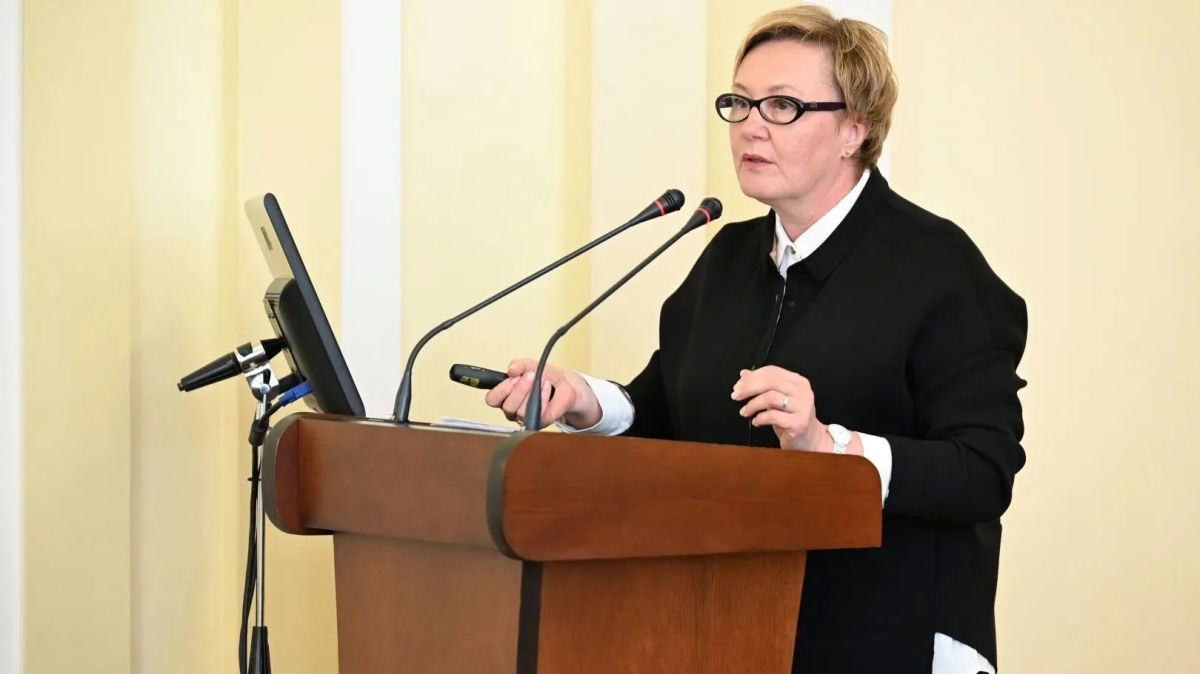 Михаил Евраев: На заседании Правительства подвели итоги начала нового учебного года Михаил Евраев: На заседании Правительства подвели итоги начала нового учебного года