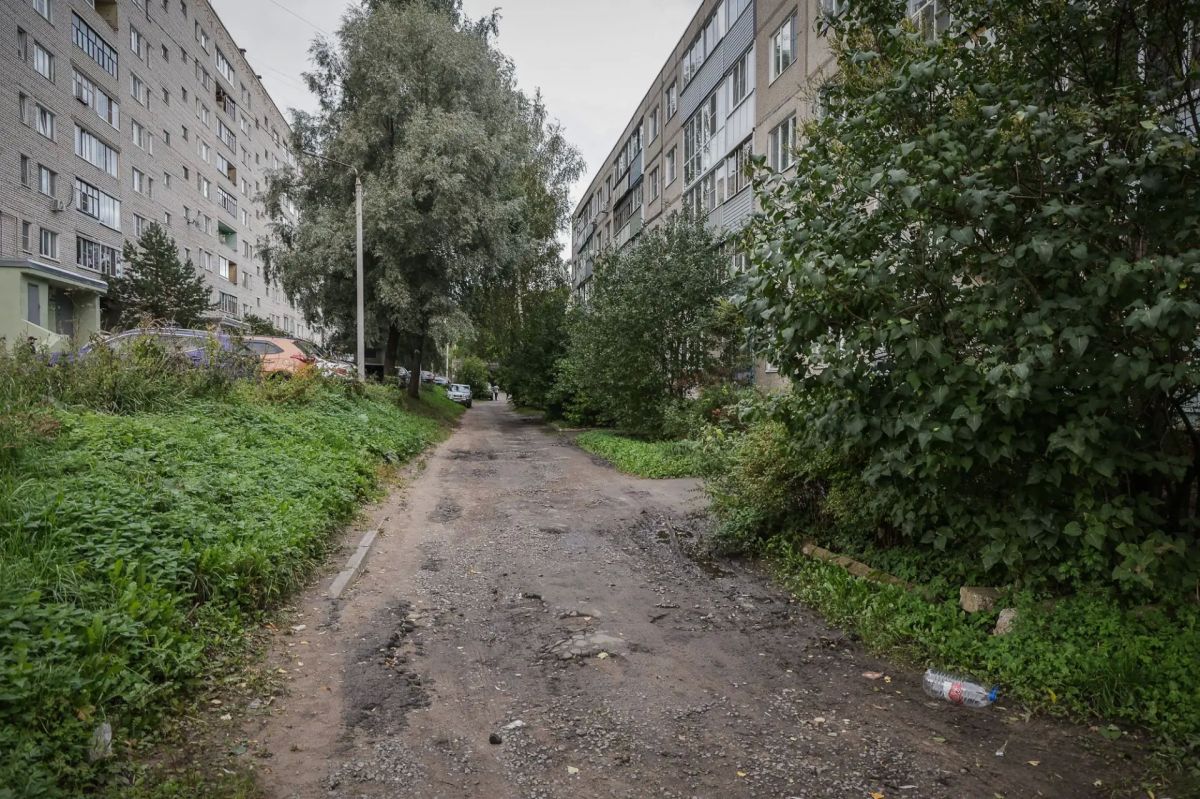 Слипу – повышенное внимание: глава Рыбинска проверил территорию микрорайона и дал ряд поручений Слипу – повышенное внимание: глава Рыбинска проверил территорию микрорайона и дал ряд поручений