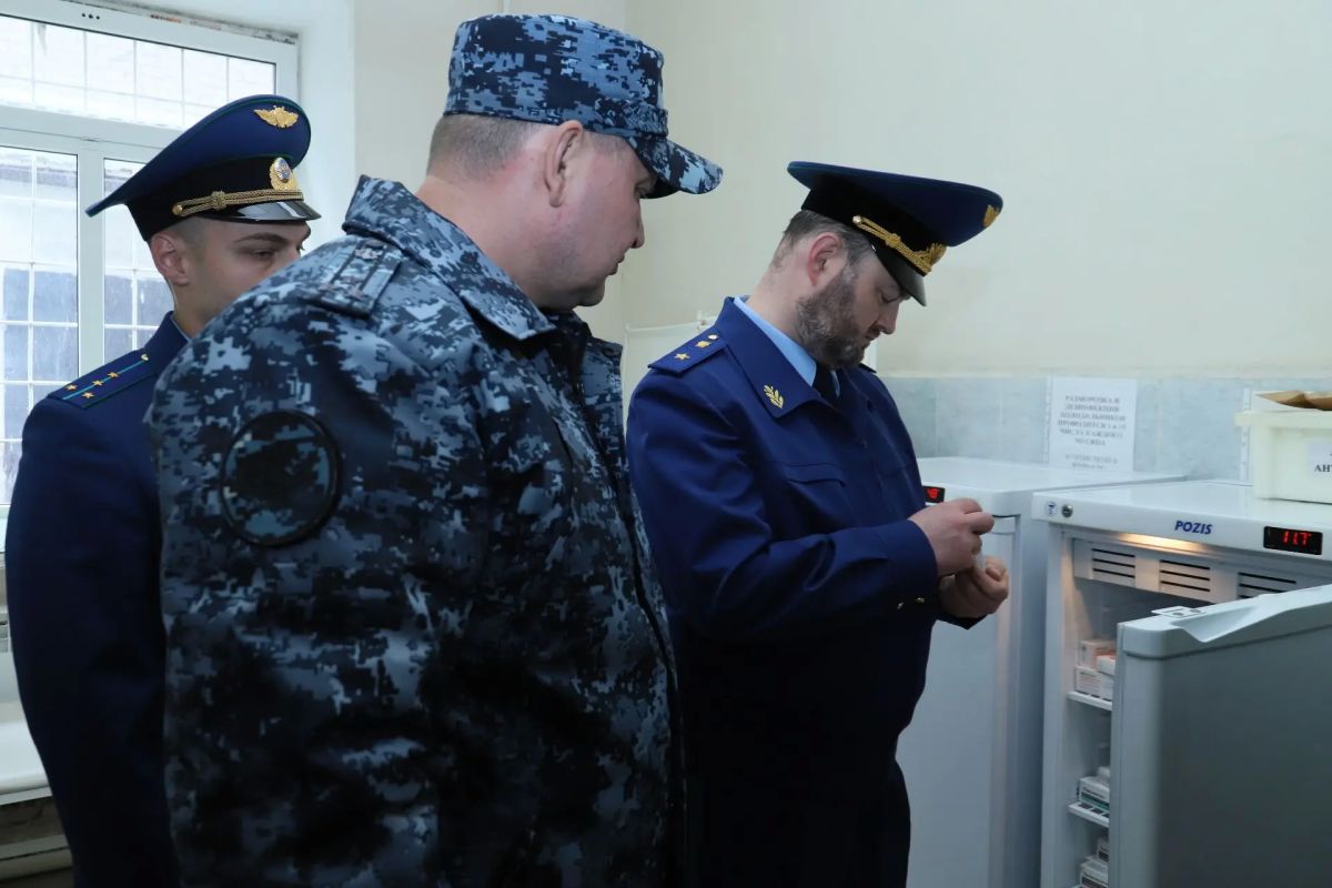 Прокурор Ярославской области Климент Юрздицкий провел проверку исполнения законодательства в исправительной колонии № 1 Управления Федеральной службы исполнения наказаний России по Ярославской области Прокурор Ярославской области Климент Юрздицкий провел проверку исполнения законодательства в исправительной колонии № 1 Управления Федеральной службы исполнения наказаний России по Ярославской области