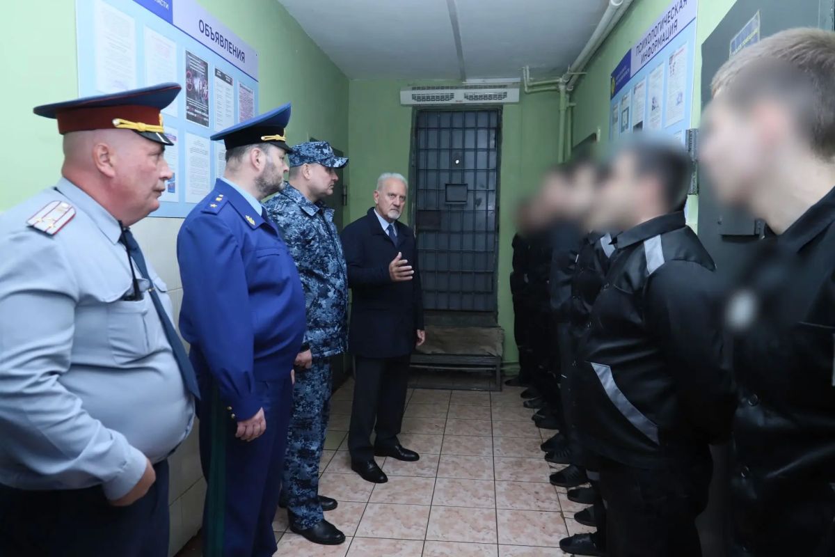 Прокурор Ярославской области Климент Юрздицкий провел проверку исполнения законодательства в исправительной колонии № 1 Управления Федеральной службы исполнения наказаний России по Ярославской области Прокурор Ярославской области Климент Юрздицкий провел проверку исполнения законодательства в исправительной колонии № 1 Управления Федеральной службы исполнения наказаний России по Ярославской области