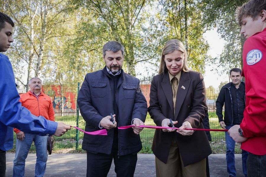 В Рыбинске открыли спортивные площадки в микрорайонах Копаево и ГЭС В Рыбинске открыли спортивные площадки в микрорайонах Копаево и ГЭС