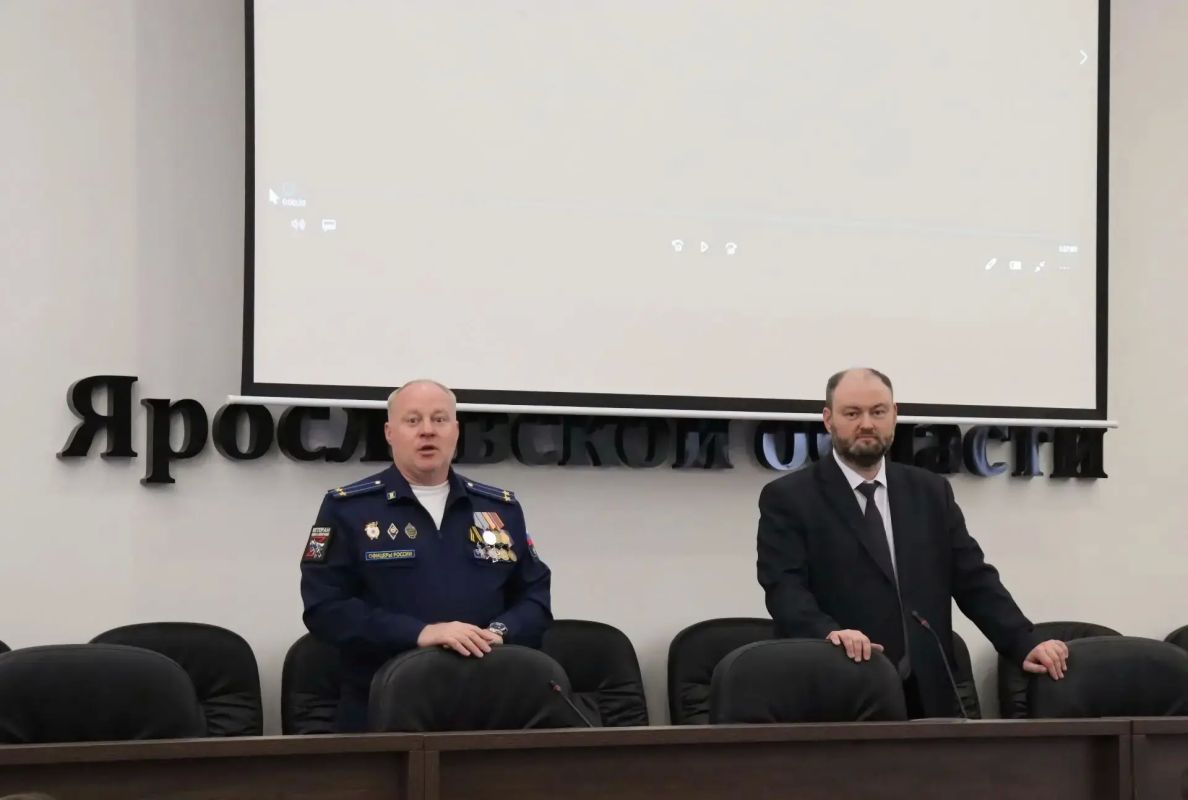 В прокуратуре Ярославской области состоялось уникальное событие – специальный показ художественного фильма «Раскаты» режиссера Глеба Пускепалиса