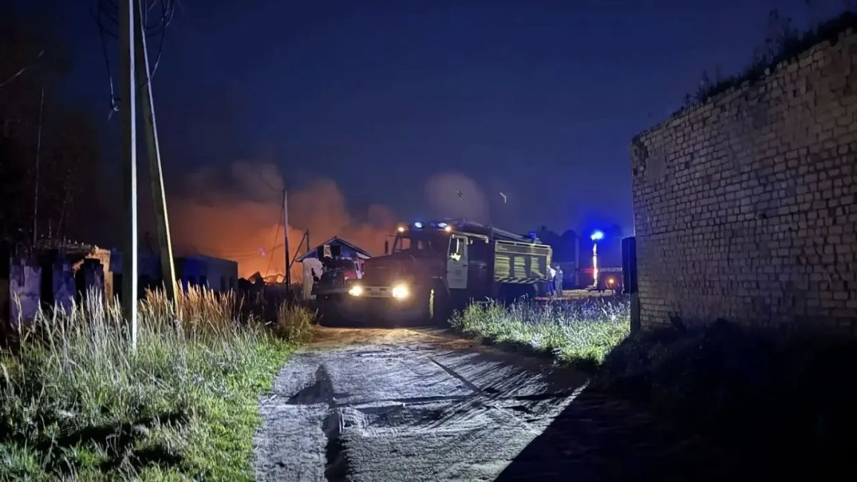 10 человек погибли при пожаре на производстве пиротехники в Переславль-Залесском округе 10 человек погибли при пожаре на производстве пиротехники в Переславль-Залесском округе