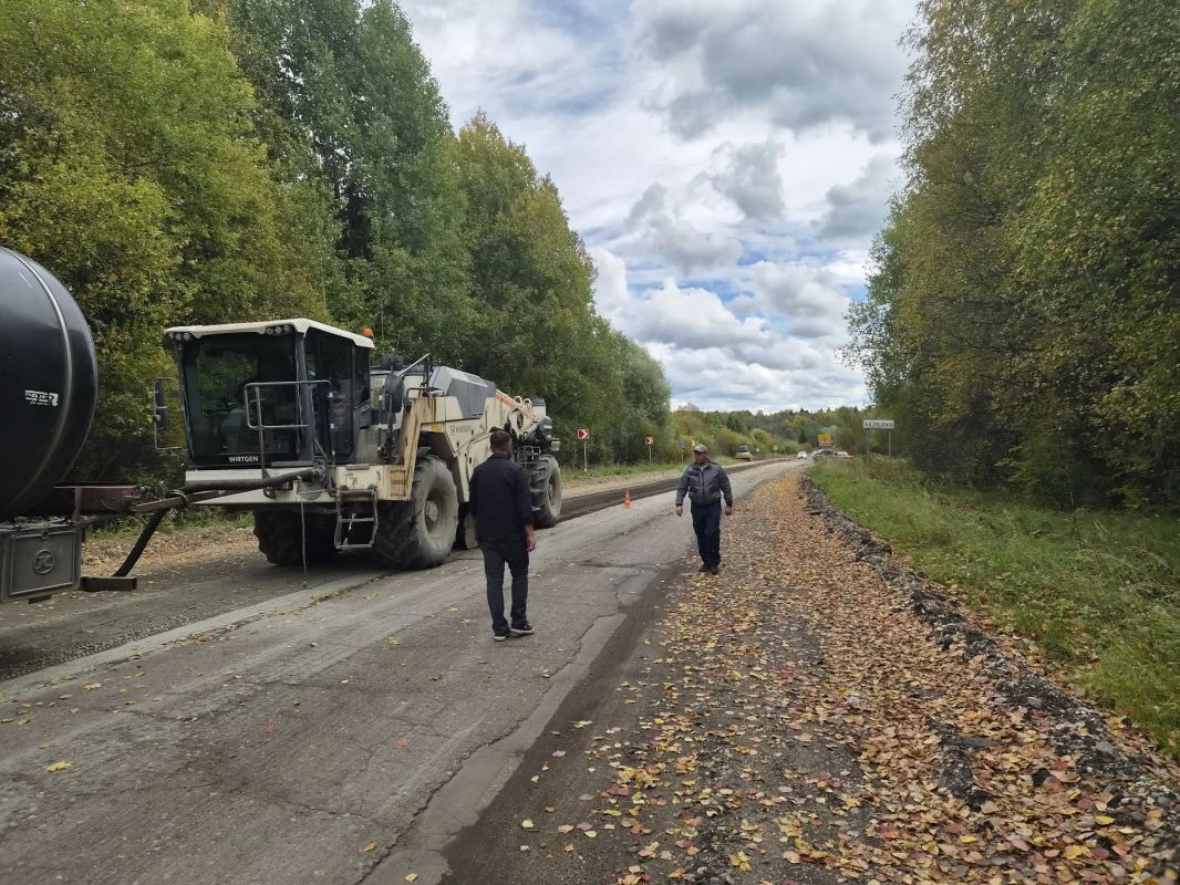 Прокурор Первомайского района Дмитрий Борисов проверил ход выполнения работ по реализации на поднадзорной территории национального проекта «Инфраструктура для жизни» Прокурор Первомайского района Дмитрий Борисов проверил ход выполнения работ по реализации на поднадзорной территории национального проекта «Инфраструктура для жизни»
