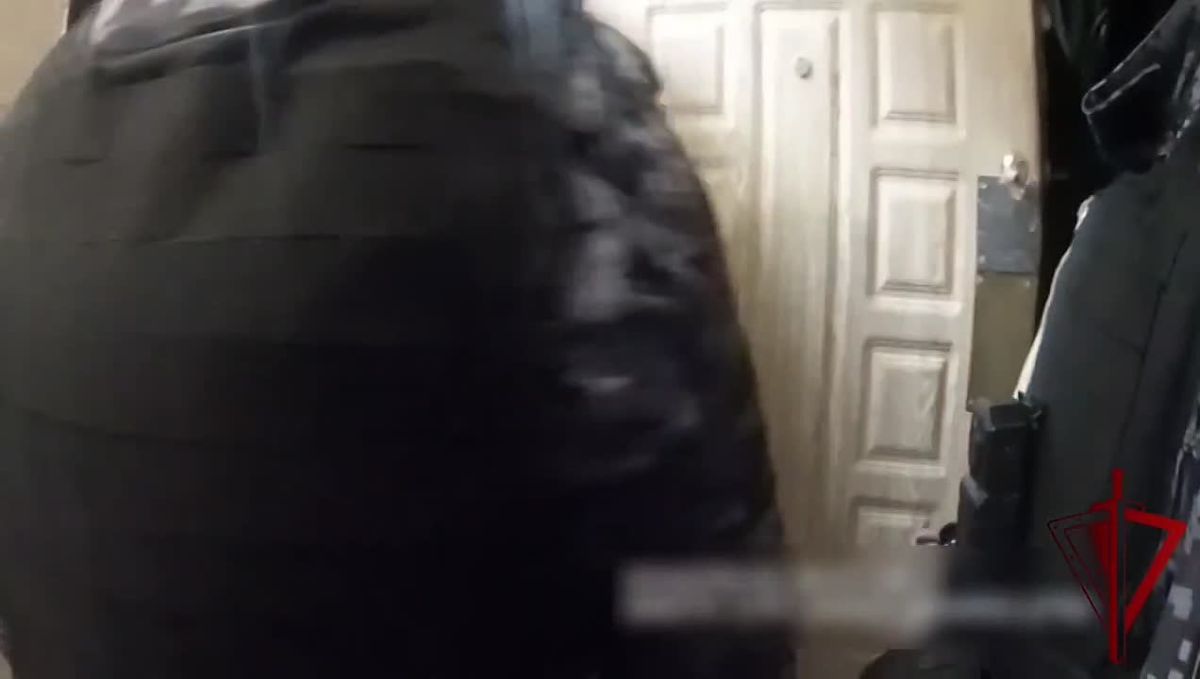 В Ярославле росгвардейцы задержали мужчину, угрожавшего врачам бригады скорой медицинской помощи