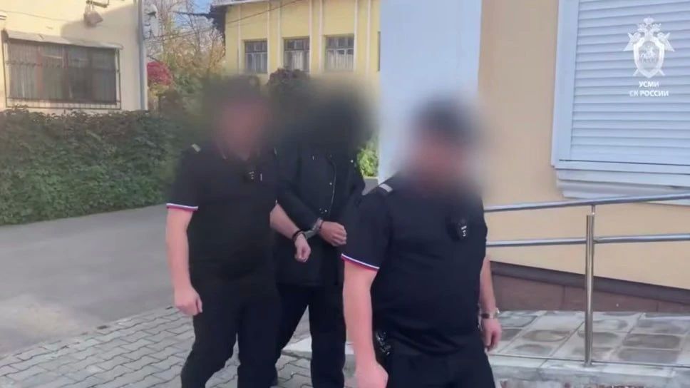 Гендиректор предприятия по производству пиротехники в Кубринске Алексей Пронин обвинен в нарушении требований промышленной безопасности и незаконном изготовлении взрывчатых веществ