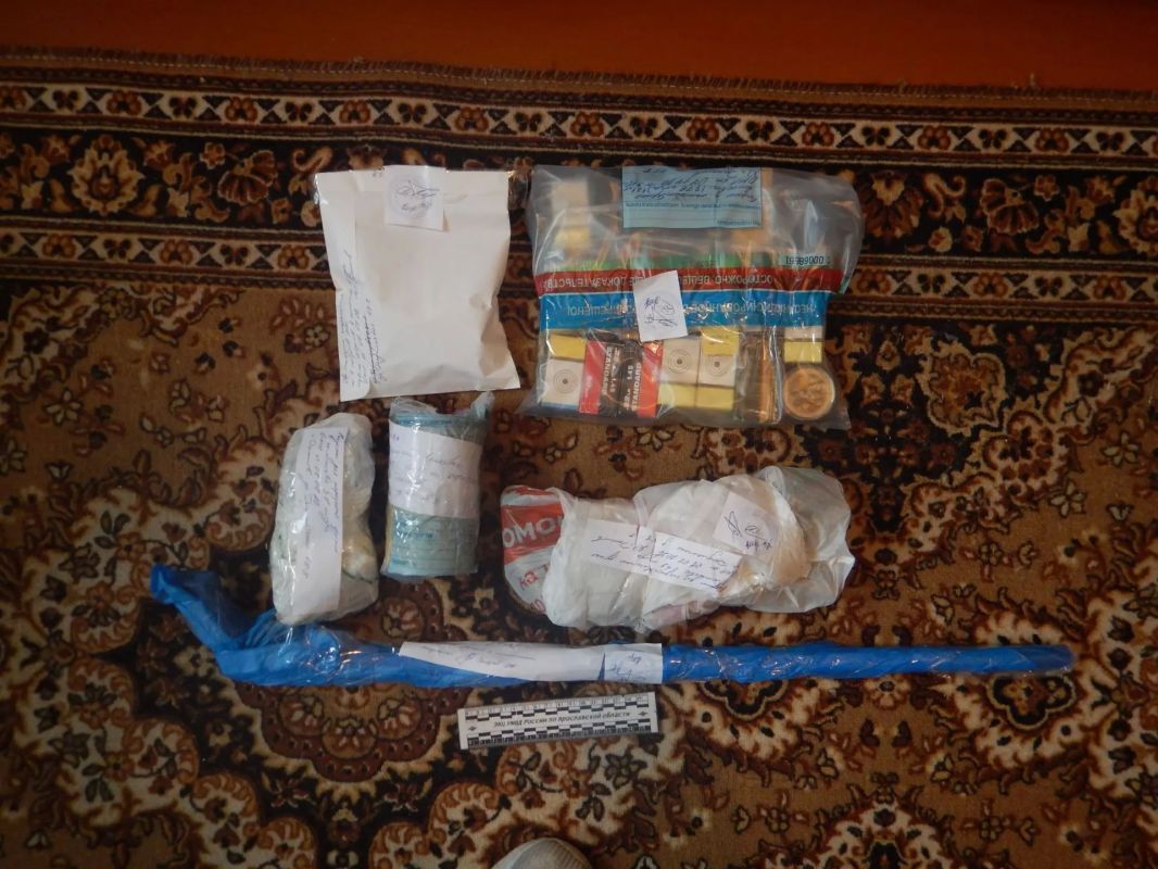 Прокуратура Даниловского района направила в суд уголовное дело о незаконном хранении оружия и боеприпасов Прокуратура Даниловского района направила в суд уголовное дело о незаконном хранении оружия и боеприпасов