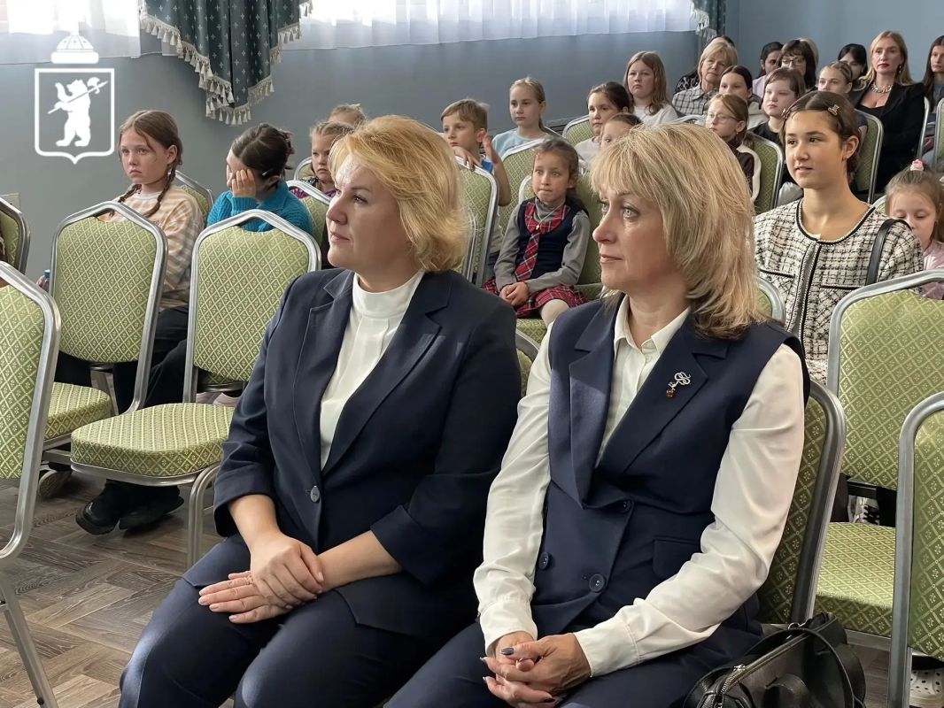 В обновлённой школе яркий праздник В обновлённой школе яркий праздник