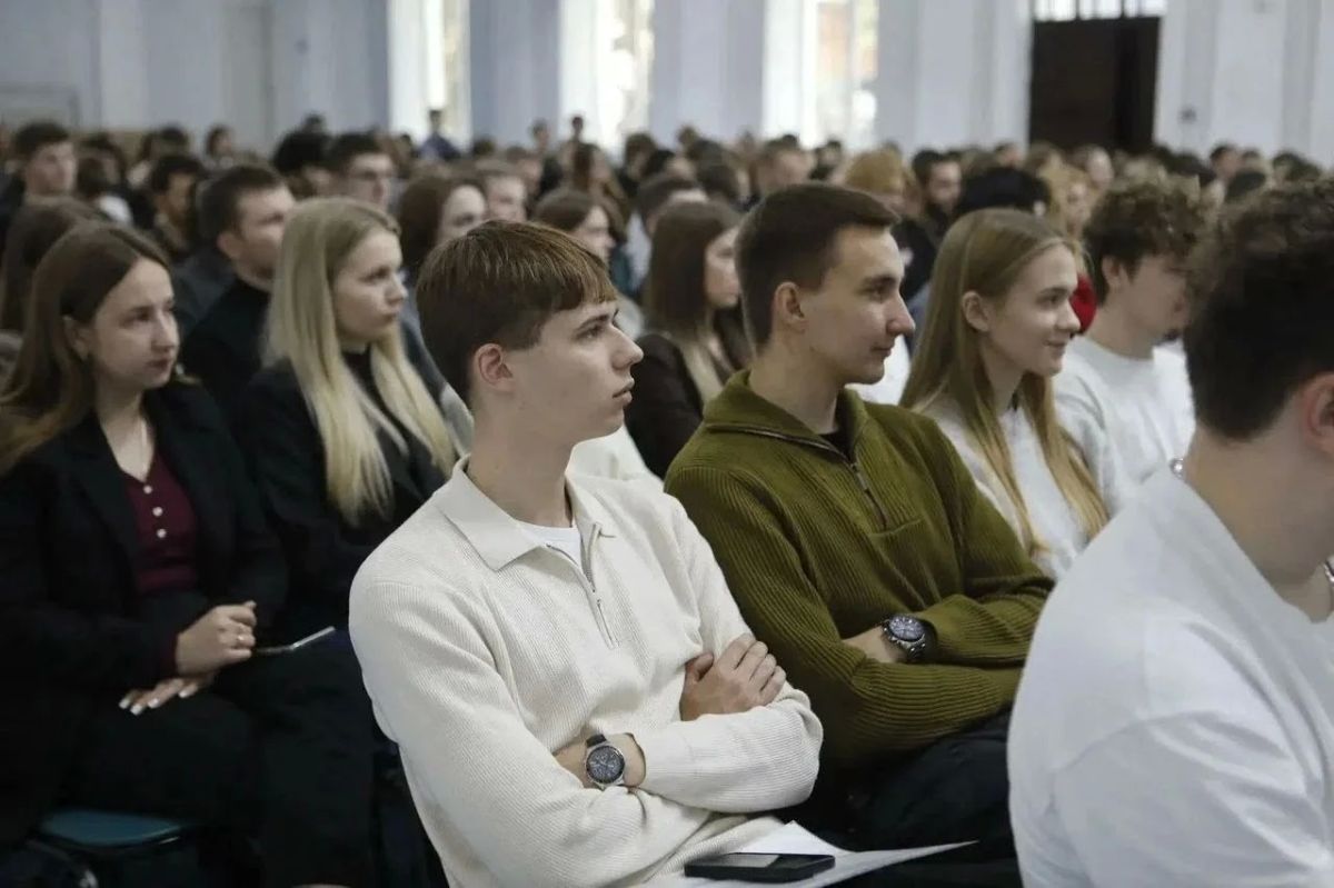 Советник при Председателе Следственного комитета Российской Федерации прочитал лекцию в Ярославском государственном университете им. П.Г. Демидова Советник при Председателе Следственного комитета Российской Федерации прочитал лекцию в Ярославском государственном университете им. П.Г. Демидова