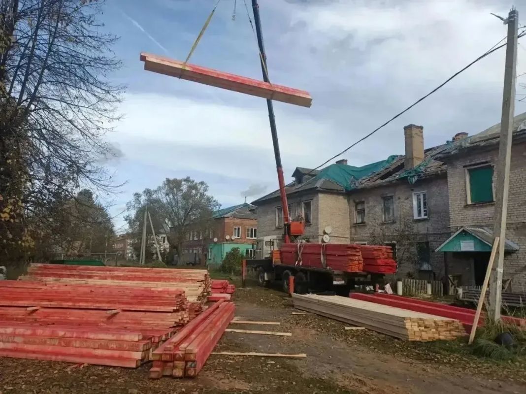В Кубринске продолжают восстанавливать дома после пожара на заводе пиротехники