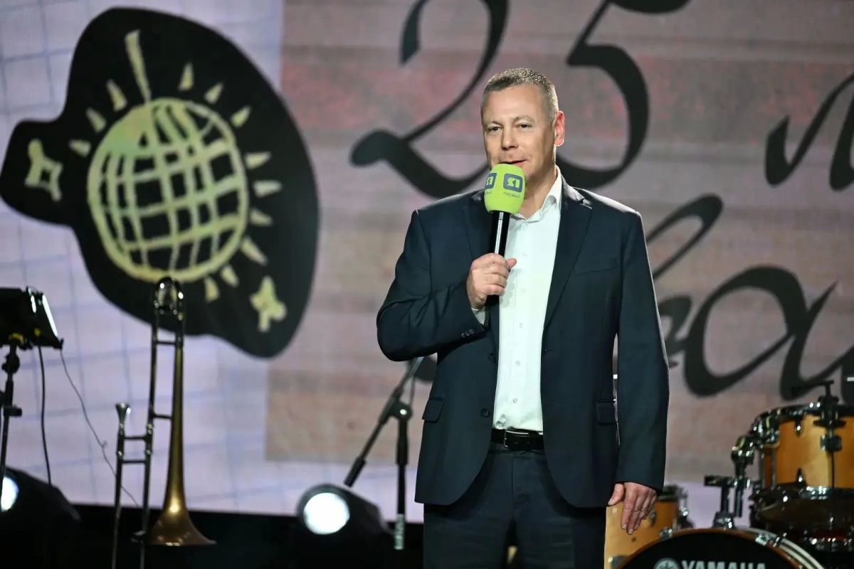 Михаил Евраев: Поздравил с 25-летием телеканала «ЯПервый» коллектив и директора холдинга «Верхняя Волга медиа» – главного редактора телеканала Марию Николаеву