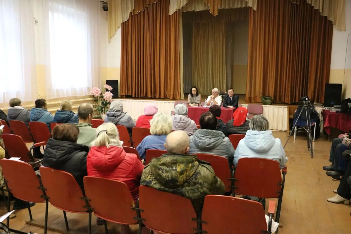 Михаил Евраев: Более 1,7 тысячи инициатив жителей реализовано в Ярославской области с 2022 года, 340 проектов завершаем в этом сезоне Михаил Евраев: Более 1,7 тысячи инициатив жителей реализовано в Ярославской области с 2022 года, 340 проектов завершаем в этом сезоне