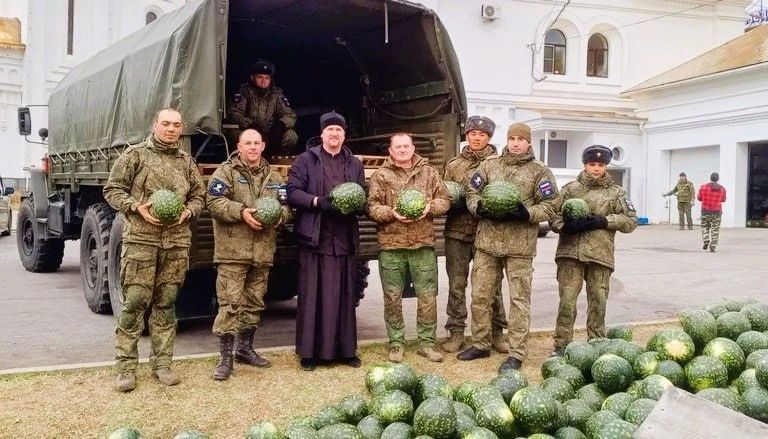 Хабаровской епархии пожертвовали 18 тонн арбузов Хабаровской епархии пожертвовали 18 тонн арбузов